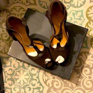 Beautiful Lamb 👠 heels ❤️❤️